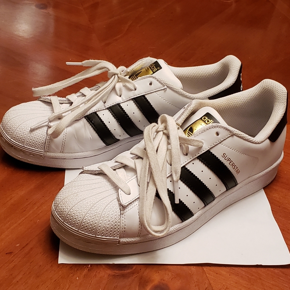 Adidas superstar
